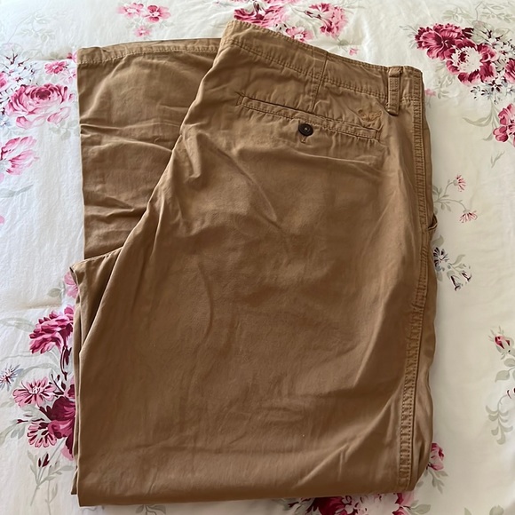 American Eagle Men Khaki Pants - Picture 1 of 6